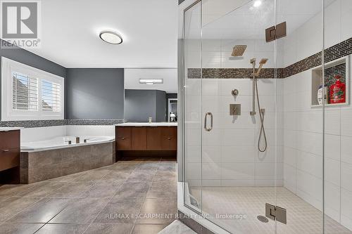 24 Chestnut Drive, Guelph/Eramosa, ON - Indoor Photo Showing Bathroom