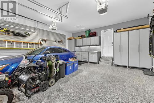 24 Chestnut Drive, Guelph/Eramosa, ON - Indoor Photo Showing Garage