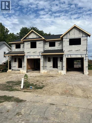 71 Balaclava, Amherstburg, ON - Outdoor With Facade