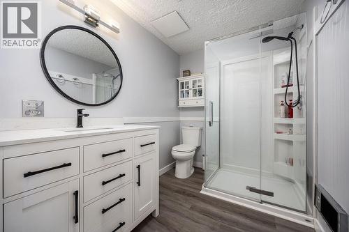 486 Terrace Drive, Coldstream, BC - Indoor Photo Showing Bathroom