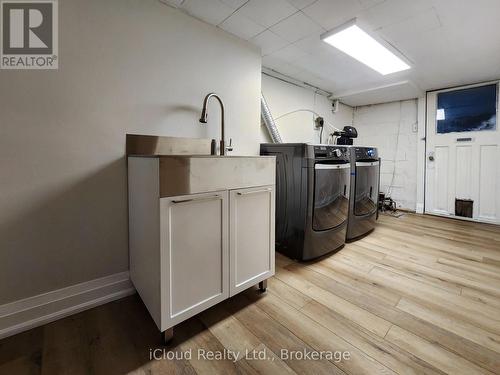 294 Fairfield Avenue, Hamilton, ON - Indoor Photo Showing Laundry Room