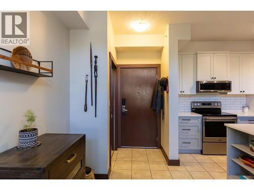 1500 Mcdonald Avenue Unit# 416, Fernie, BC - Indoor Photo Showing Kitchen