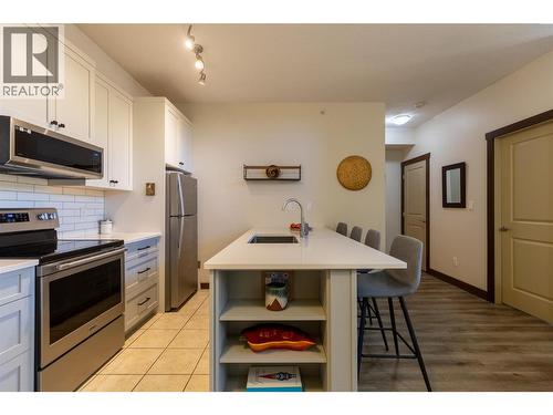 1500 Mcdonald Avenue Unit# 416, Fernie, BC - Indoor Photo Showing Kitchen