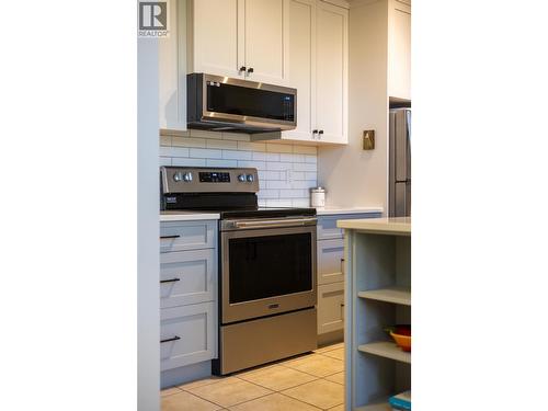 1500 Mcdonald Avenue Unit# 416, Fernie, BC - Indoor Photo Showing Kitchen