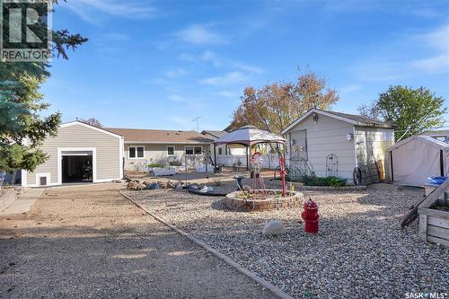 704 Leeville Drive, Assiniboia, SK - Outdoor