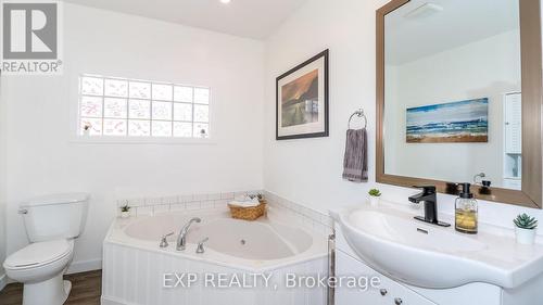 5 Bourgeois Beach Road, Tay, ON - Indoor Photo Showing Bathroom