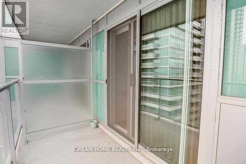 1005 - 60 Town Centre Court, Toronto, ON - Outdoor With Exterior