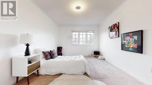 5186 Angel Stone Drive, Mississauga, ON - Indoor Photo Showing Bedroom