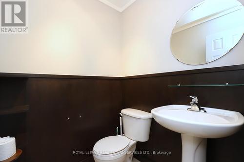 5229 Autumn Harvest Way, Burlington, ON - Indoor Photo Showing Bathroom