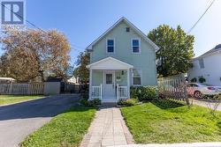 66 HUGH STREET S  Arnprior, ON K7S 2V6