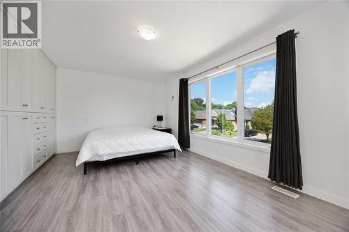 209 Meadowlark Lane, Sarnia, ON - Indoor Photo Showing Bedroom