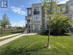 8 - 5055 OSCAR PETERSON BOULEVARD  Mississauga, ON L5M 0P4