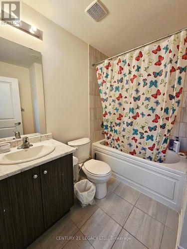 70 - 80 Knotsberry Circle, Brampton, ON - Indoor Photo Showing Bathroom