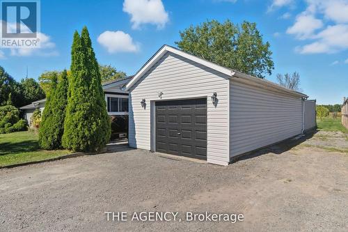 Heated garage (workshop) - 6359 Lyons Creek Road, Niagara Falls (Lyons Creek), ON - Outdoor With Exterior