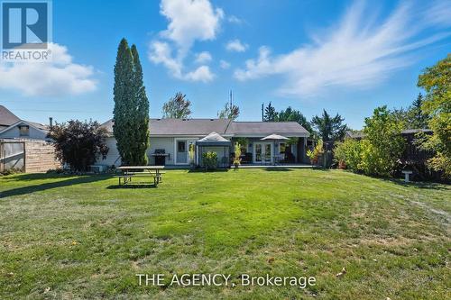 6359 Lyons Creek Road, Niagara Falls (Lyons Creek), ON - Outdoor With Deck Patio Veranda