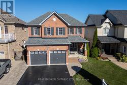 615 OXBOW CRESCENT  Oshawa (Eastdale), ON L1K 3A8