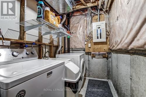 6696 Beattie Street, London South (South V), ON - Indoor Photo Showing Laundry Room
