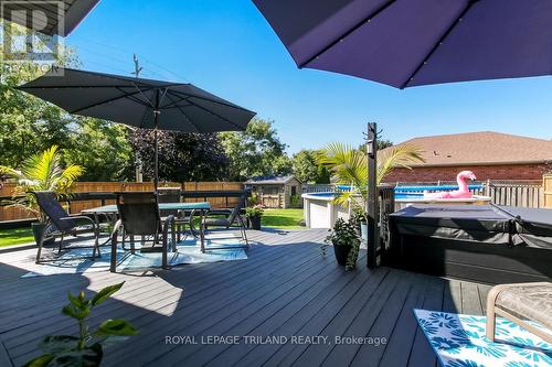 6696 Beattie Street, London South (South V), ON - Outdoor With Deck Patio Veranda