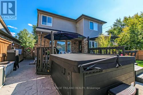 6696 Beattie Street, London South (South V), ON - Outdoor With Deck Patio Veranda