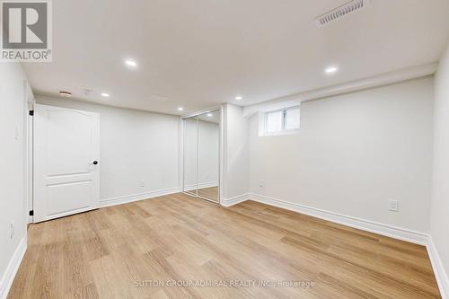 408 Andrew Street, Newmarket, ON - Indoor