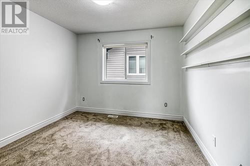 66 Meadowgreen Drive, Garson, ON - Indoor Photo Showing Other Room