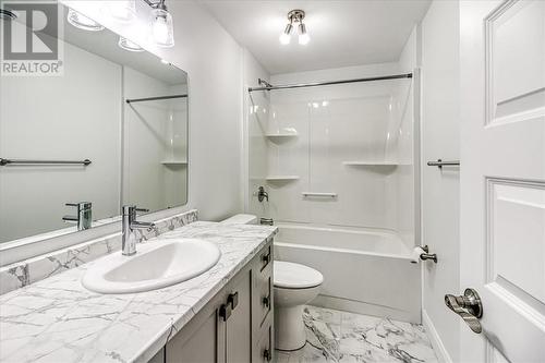66 Meadowgreen Drive, Garson, ON - Indoor Photo Showing Bathroom