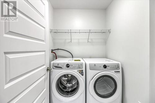 66 Meadowgreen Drive, Garson, ON - Indoor Photo Showing Laundry Room