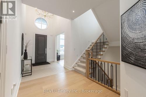 7515 Sherrilee Crescent, Niagara Falls (Brown), ON - Indoor Photo Showing Other Room