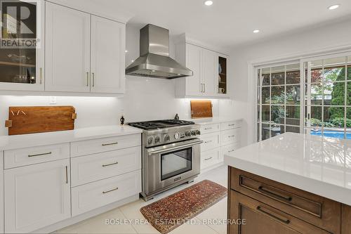 69 The Promenade, Niagara-On-The-Lake (Town), ON - Indoor Photo Showing Kitchen With Upgraded Kitchen