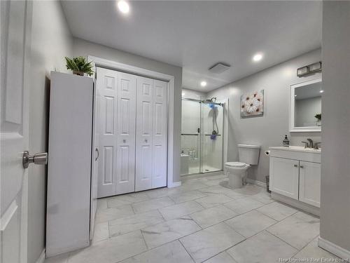 70 Bonavista Crt, Moncton, NB 