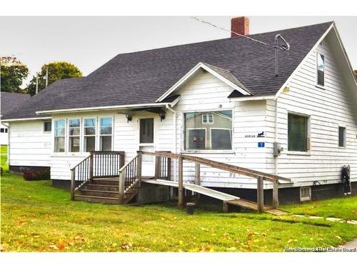 9 Cooks Point Rd, Wilsons Beach, NB 