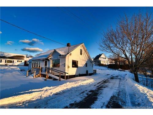 9 Cooks Point Rd, Wilsons Beach, NB 