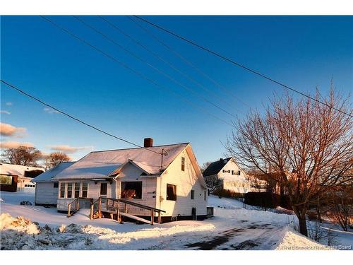 9 Cooks Point Rd, Wilsons Beach, NB 