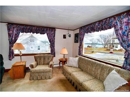 9 Cooks Point Rd, Wilsons Beach, NB 