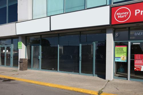 Entrée extérieure - 5849-5805  - 5879 Boul. Henri-Bourassa E., Montréal (Montréal-Nord), QC - Outdoor