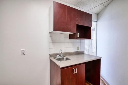 Kitchenette - 312-5805  - 5879 Boul. Henri-Bourassa E., Montréal (Montréal-Nord), QC - Indoor Photo Showing Kitchen