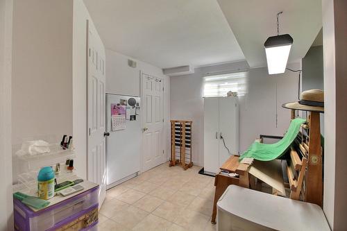 Salle familiale - 1242 Rue Des Tourterelles, Magog, QC - Indoor