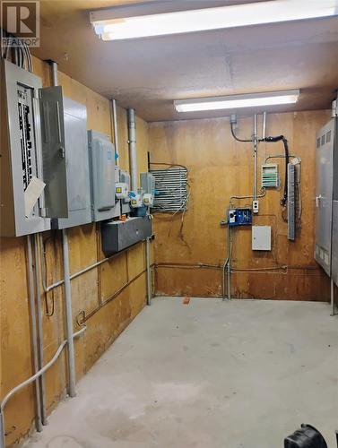 68-70 Elizabeth Drive, Gander, NL 