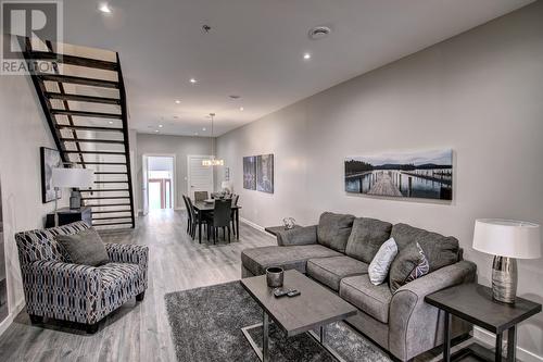 38 Brine Street, St. John'S, NL - Indoor Photo Showing Living Room