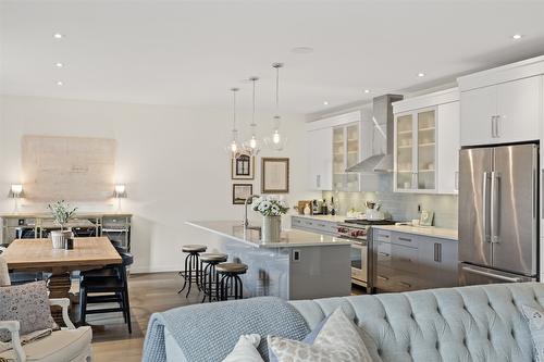 18-1395 Prairie Rose Drive, Kamloops, BC - Indoor Photo Showing Kitchen With Upgraded Kitchen