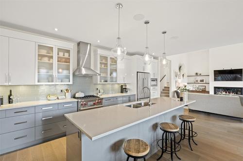 18-1395 Prairie Rose Drive, Kamloops, BC - Indoor Photo Showing Kitchen With Double Sink With Upgraded Kitchen