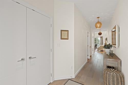 18-1395 Prairie Rose Drive, Kamloops, BC - Indoor Photo Showing Other Room