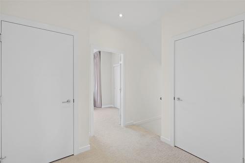 18-1395 Prairie Rose Drive, Kamloops, BC - Indoor Photo Showing Other Room