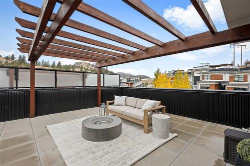 18-1395 Prairie Rose Drive, Kamloops, BC - Outdoor With Exterior