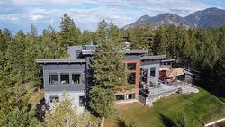 2160 KOOTENAY 3 Road  Windermere, BC V0B 2L1