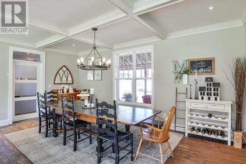 1422 Muskoka Rd 118 Road W, Bracebridge (Monck (Bracebridge)), ON - Indoor Photo Showing Dining Room