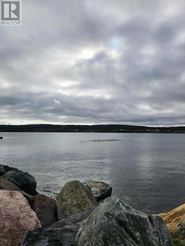 0 New Line, Renews, NL 