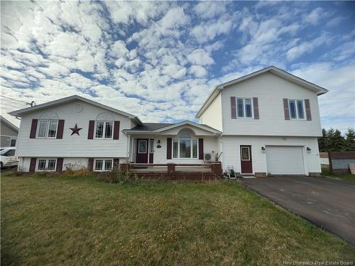 60-62 Ashworth DR  Moncton, NB E1A 6J8