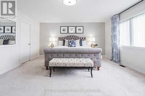 11 Weathering Heights, Hamilton (Stoney Creek Mountain), ON - Indoor Photo Showing Bedroom