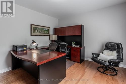 1400 Tamworth Court, Burlington, ON - Indoor Photo Showing Office